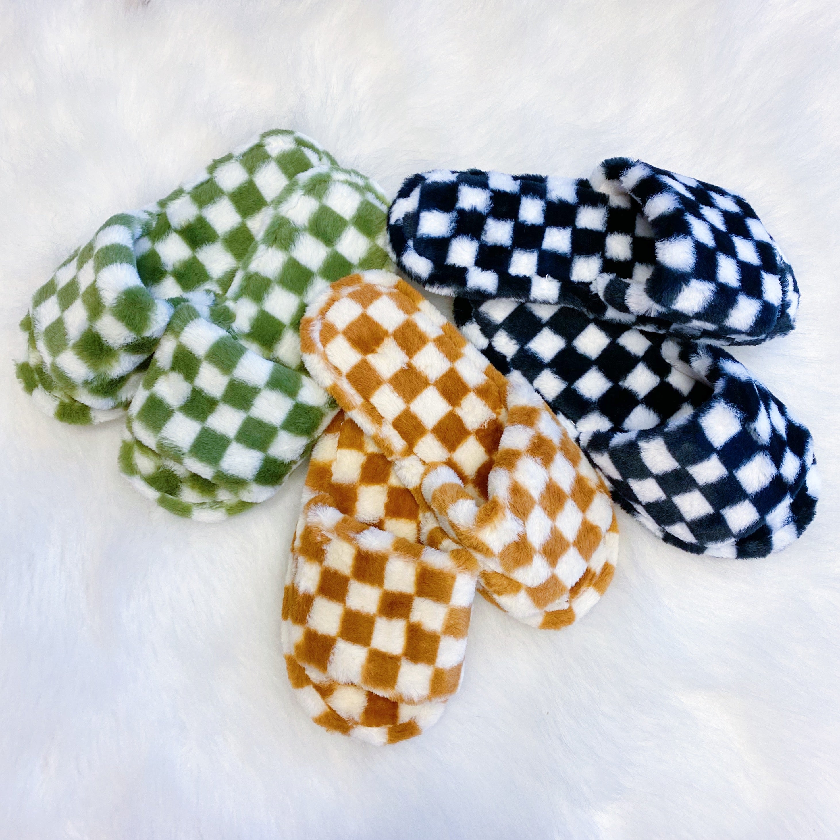 Luxe Lounge Checker Cozy Slippers | Open Toe Non-Slip Women's Slippers