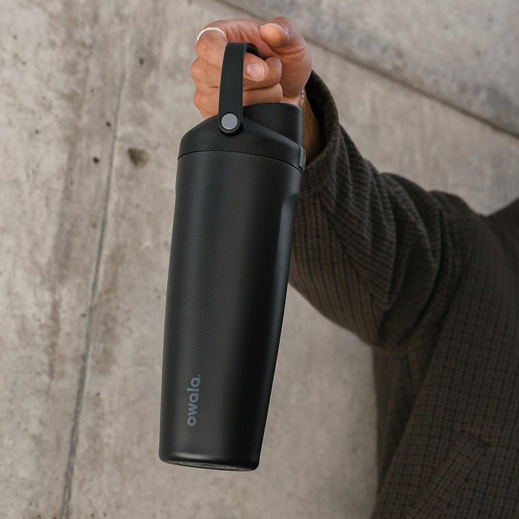 Owala FreeSip Sway Insulated Stainless Steel Water Bottle with Two-Way Spout, Built-In Straw and Bucket Handle, Made for Travel, School, and Sports, 30oz, BPA Free, Leak Proof, Putting Green