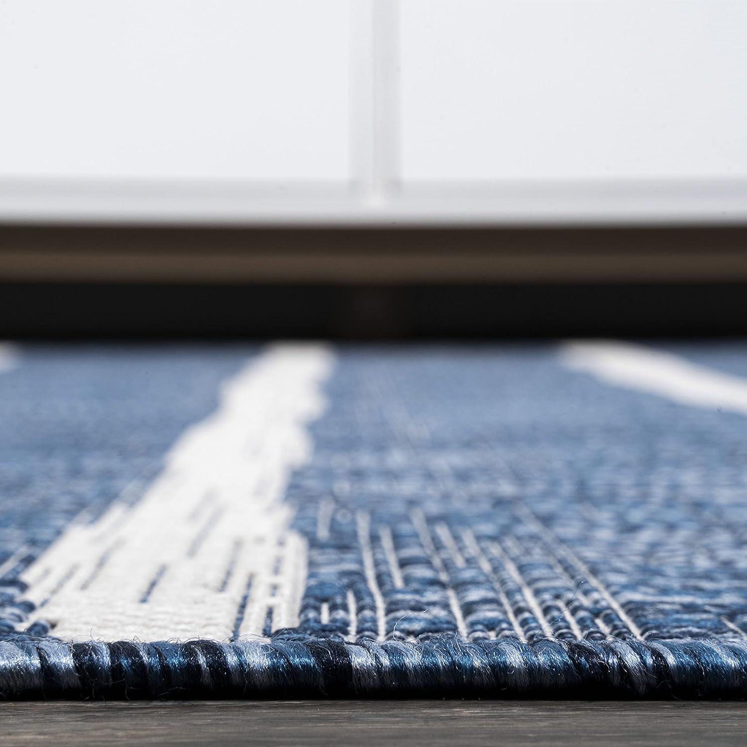 JONATHAN Y Berber Stripe Indoor/Outdoor Area Rug 5x8 – Blue & Ivory