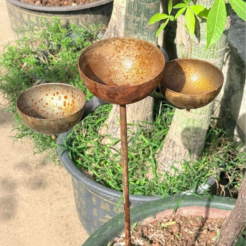 Vintage Iron Bird Bath with Rotating Feeders – Rustic Garden Stake Decor