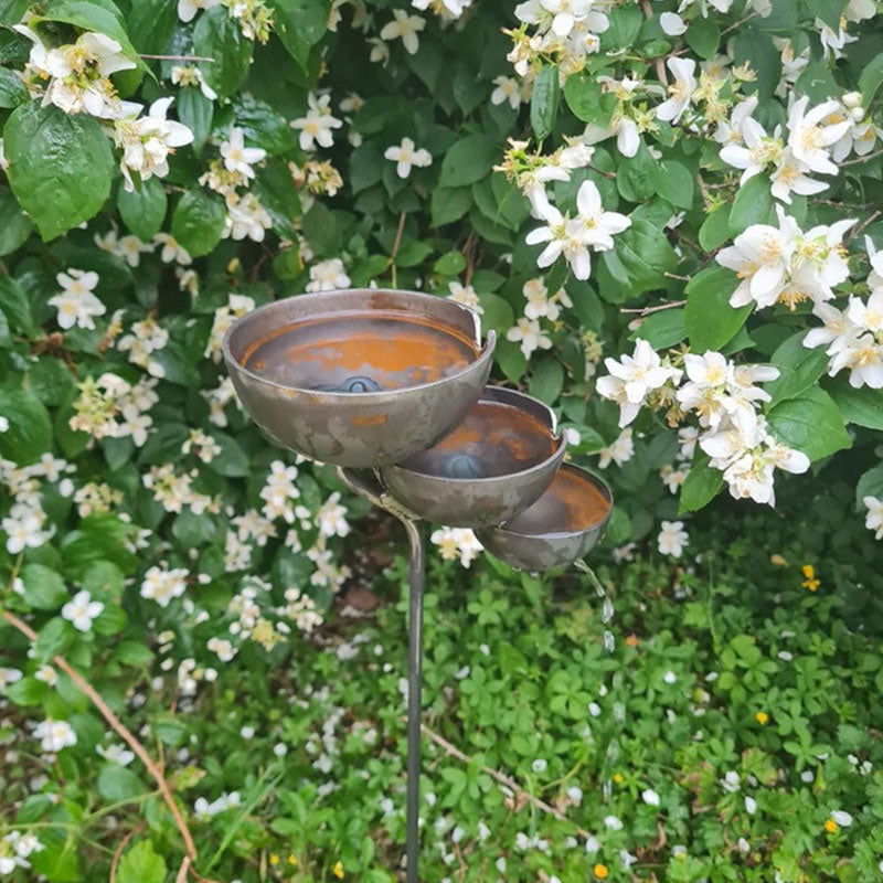 Vintage Iron Bird Bath with Rotating Feeders – Rustic Garden Stake Decor