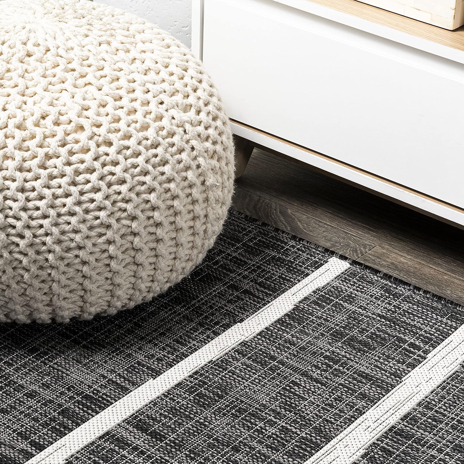 JONATHAN Y Berber Stripe Indoor/Outdoor Area Rug 5x8 – Blue & Ivory
