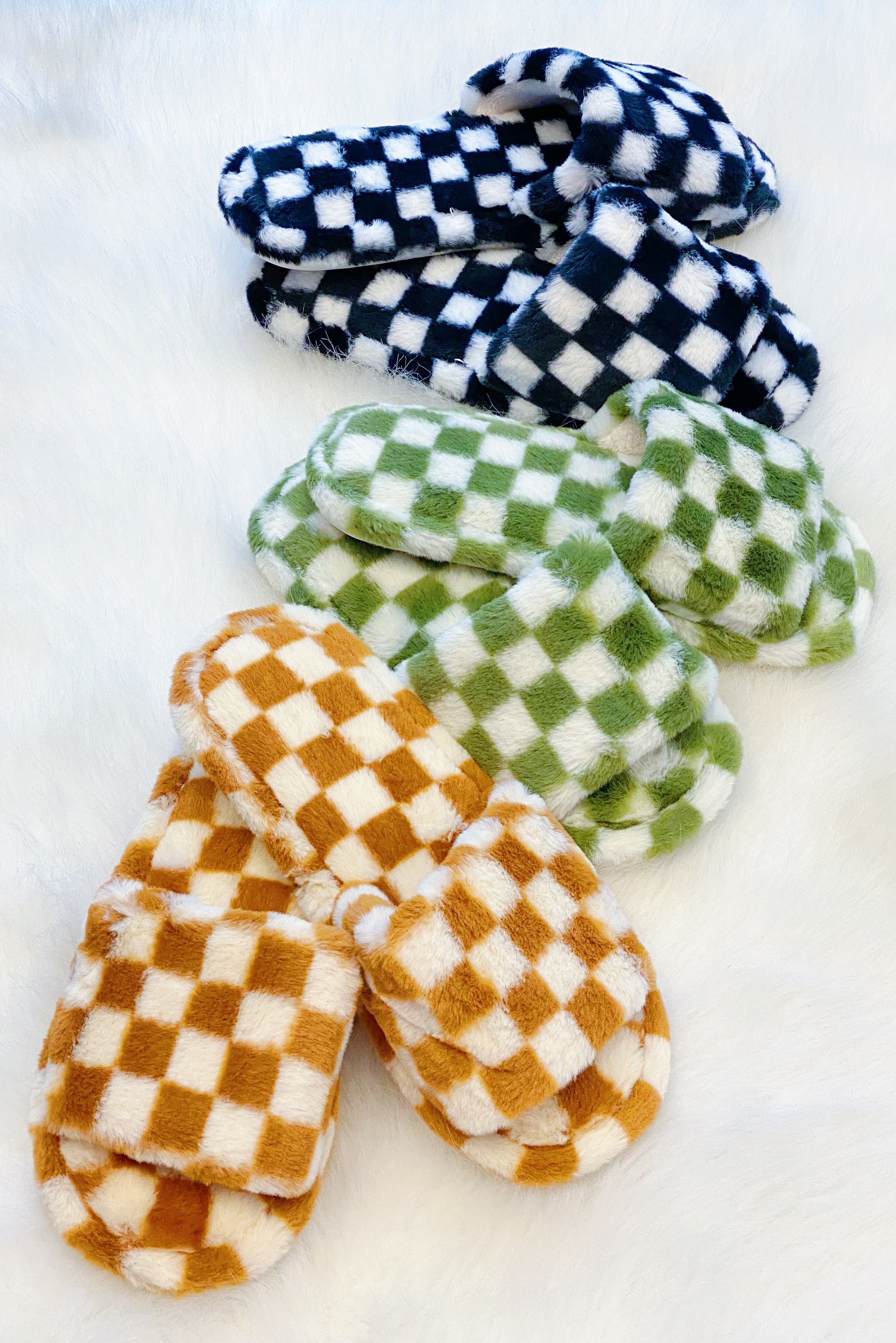 Luxe Lounge Checker Cozy Slippers | Open Toe Non-Slip Women's Slippers
