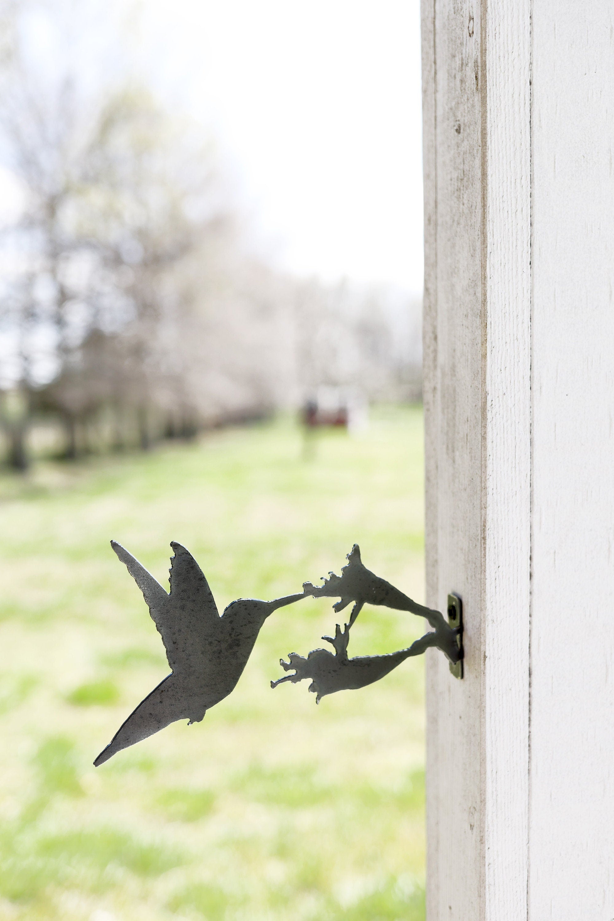 Metal Hummingbird Garden Statue – Handmade Plasma Cut Steel, 8.5" Outdoor Decor