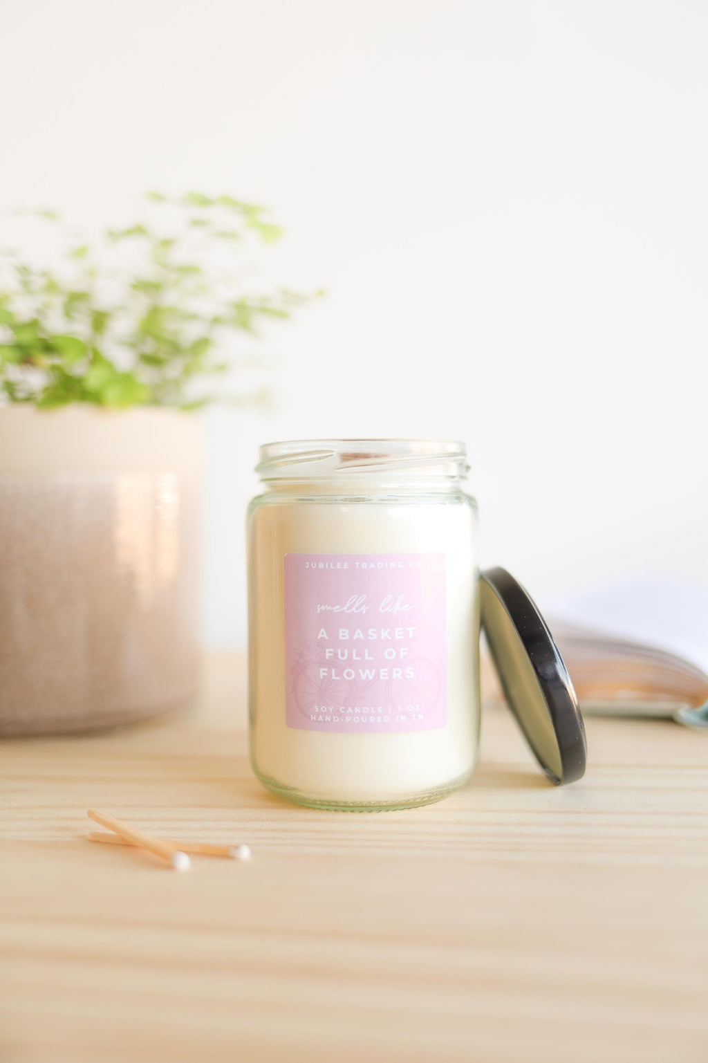A Basket Full of Flowers Soy Candle – Floral & Citrus Scent | Wooden Wick, Hand-Poured