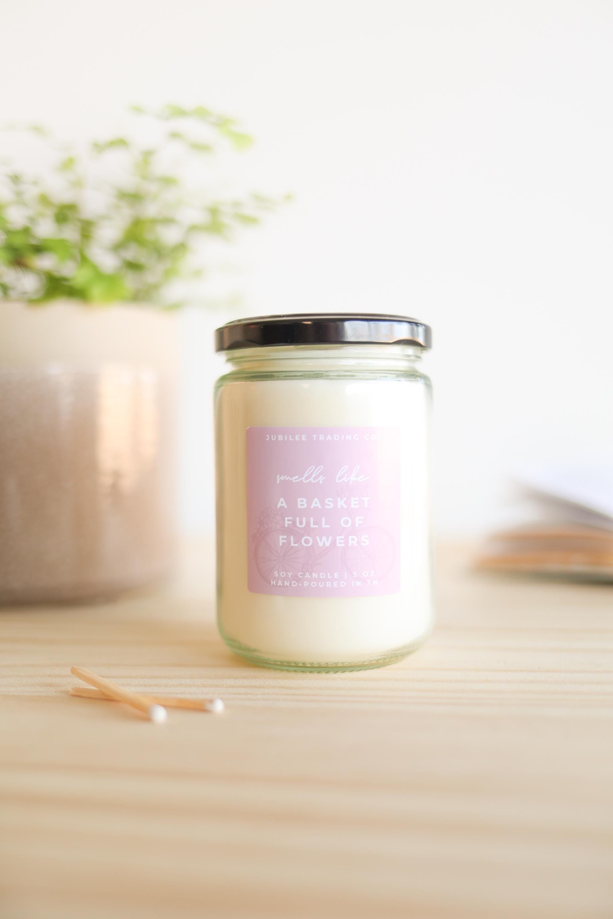 A Basket Full of Flowers Soy Candle – Floral & Citrus Scent | Wooden Wick, Hand-Poured