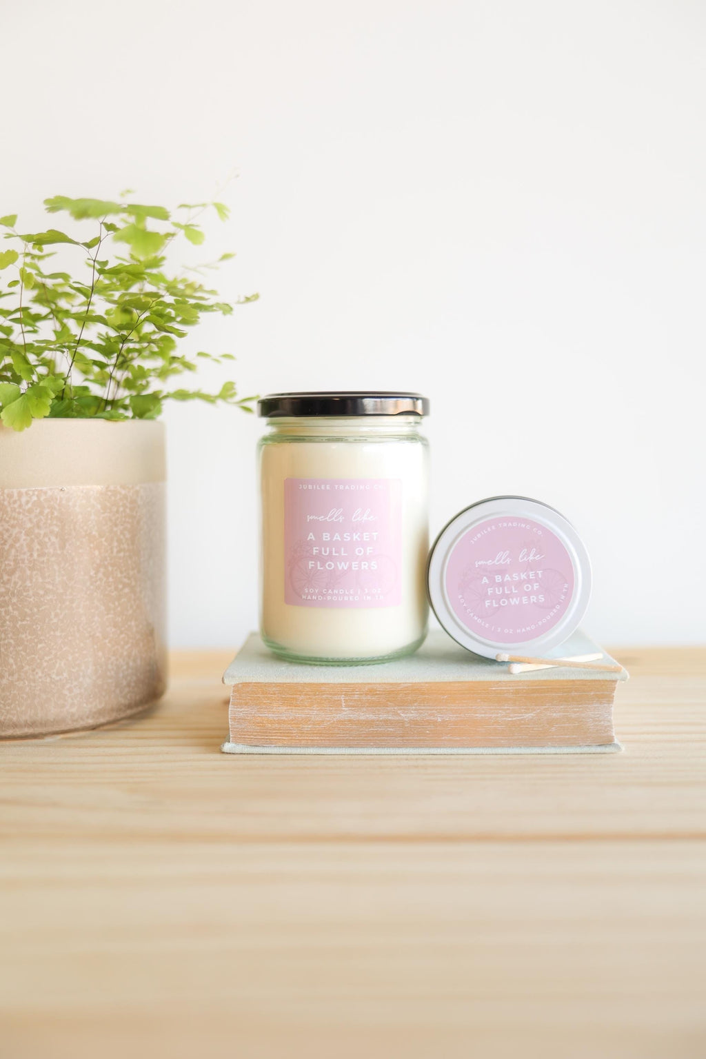 A Basket Full of Flowers Soy Candle – Floral & Citrus Scent | Wooden Wick, Hand-Poured